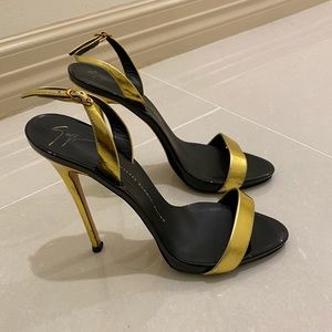 Giuseppe Sandal Heels